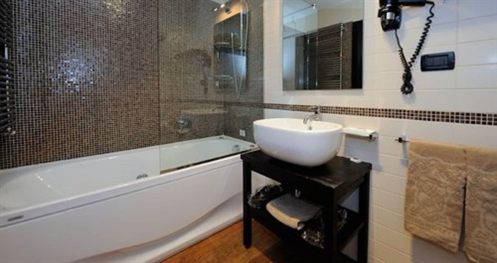Hotel Principi Di Piemonte 4*